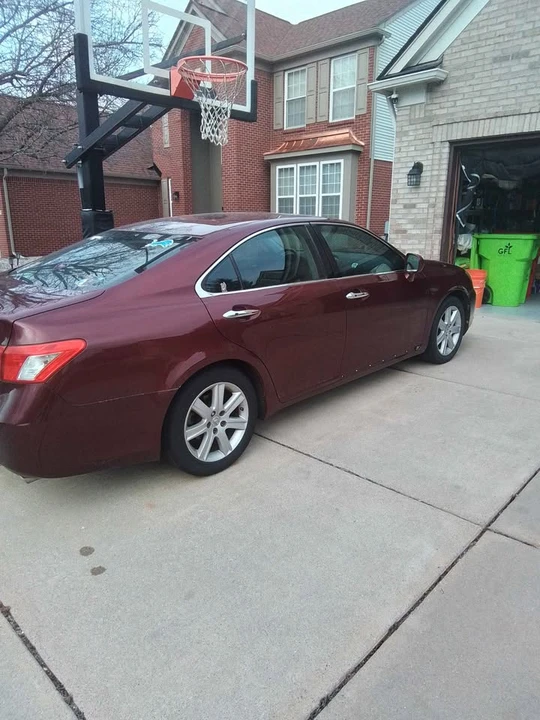 2007 Lexus ES 5th Gen - Image 4 of 13