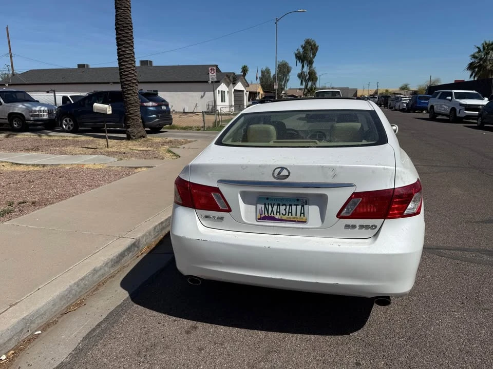 2007 Lexus ES 5th Gen - Image 2 of 8