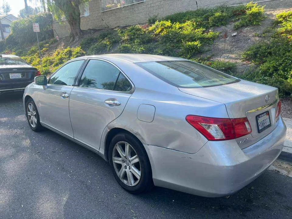 2007 Lexus ES 5th Gen - Image 4 of 10