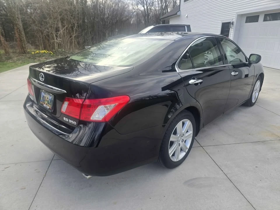 2007 Lexus ES 5th Gen - Image 5 of 11