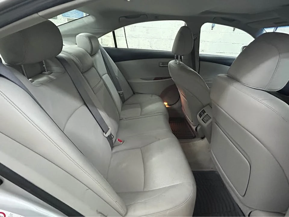 2007 Lexus ES 5th Gen - Image 7 of 8