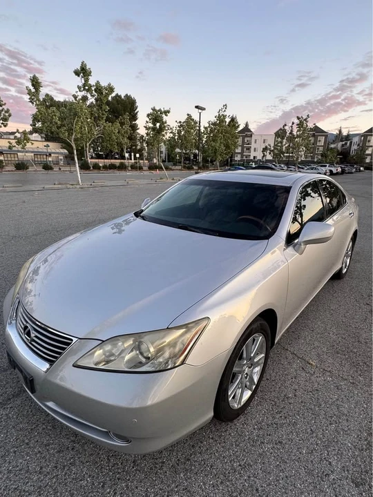 2007 Lexus ES 5th Gen - Image 8 of 16