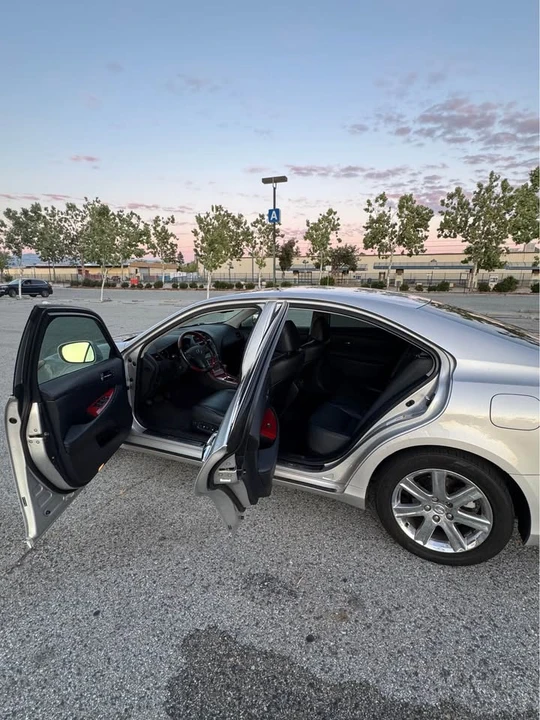 2007 Lexus ES 5th Gen - Image 13 of 16