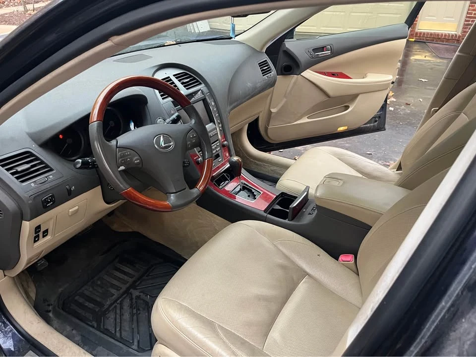 2007 Lexus ES 5th Gen - Image 5 of 12