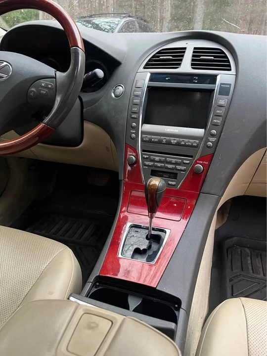 2007 Lexus ES 5th Gen - Image 11 of 12