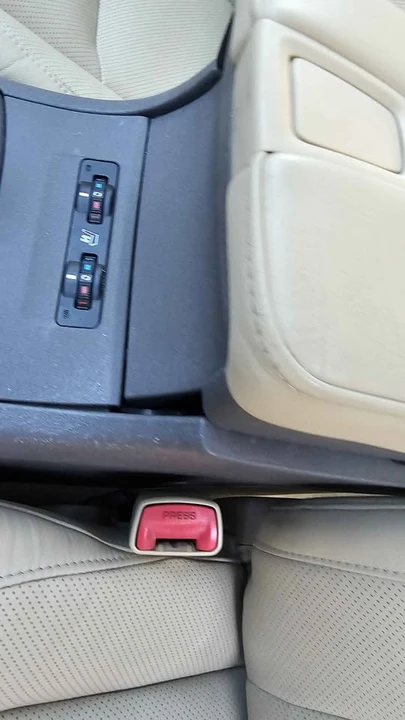 2007 Lexus ES 5th Gen - Image 15 of 19
