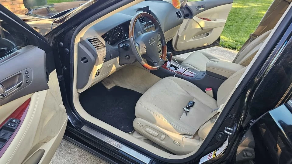 2007 Lexus ES 5th Gen - Image 8 of 19