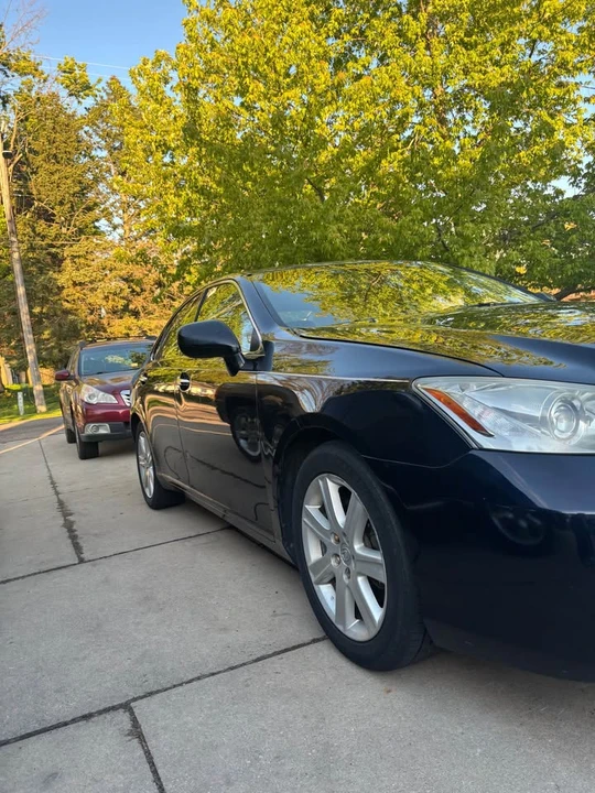 2007 Lexus ES 5th Gen - Image 5 of 8