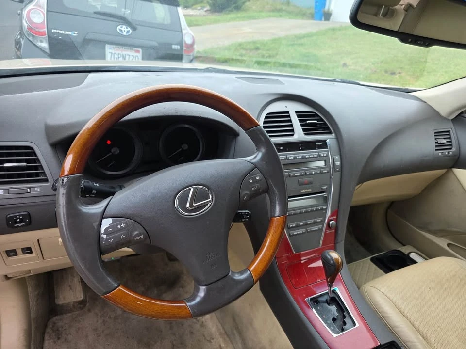 2007 Lexus ES 5th Gen - Image 7 of 11