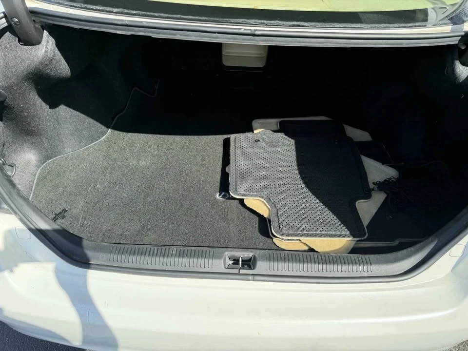 2007 Lexus ES 5th Gen - Image 14 of 14