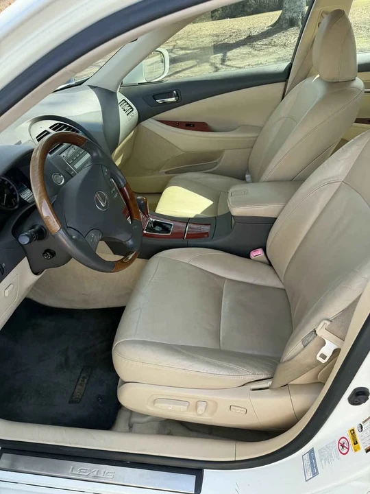 2007 Lexus ES 5th Gen - Image 10 of 14
