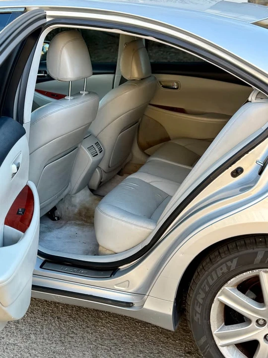 2007 Lexus ES 5th Gen - Image 5 of 14