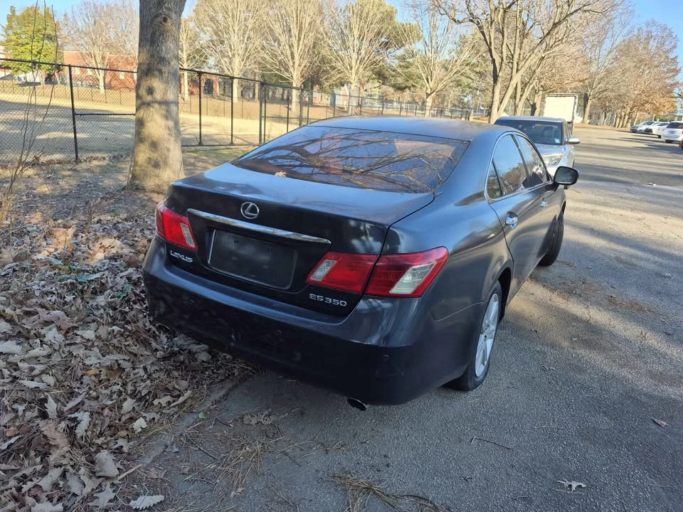 2007 Lexus ES 5th Gen - Image 2 of 5