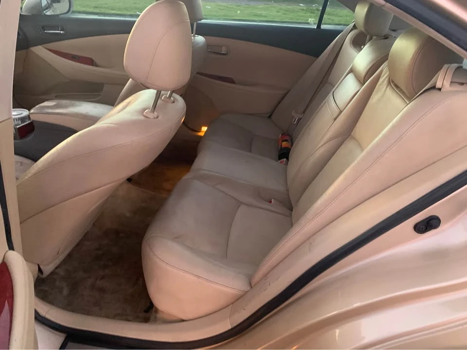 2007 Lexus ES 5th Gen - Image 12 of 14