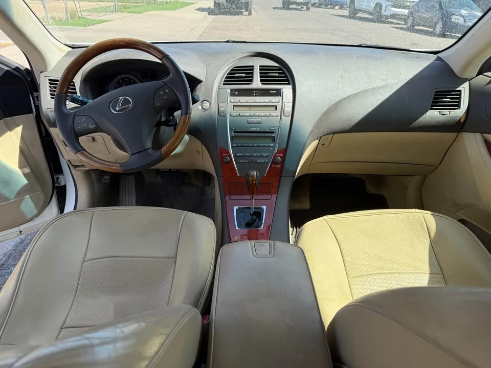 2007 Lexus ES 5th Gen - Image 6 of 8