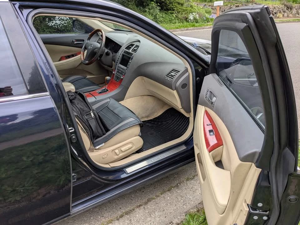 2007 Lexus ES 5th Gen - Image 13 of 18