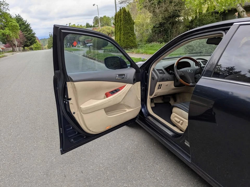 2007 Lexus ES 5th Gen - Image 18 of 18