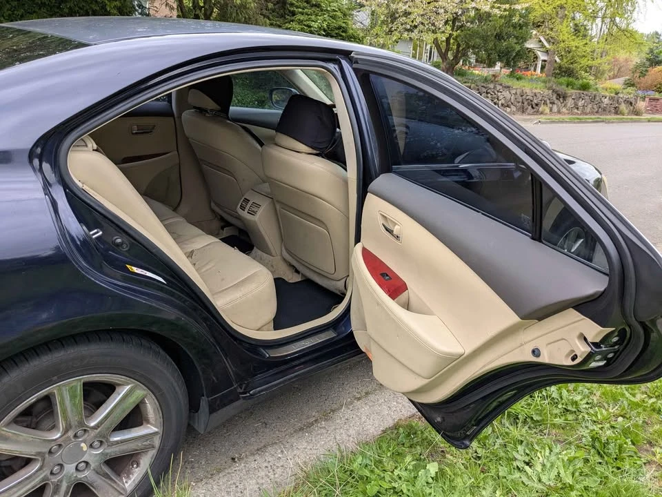 2007 Lexus ES 5th Gen - Image 11 of 18
