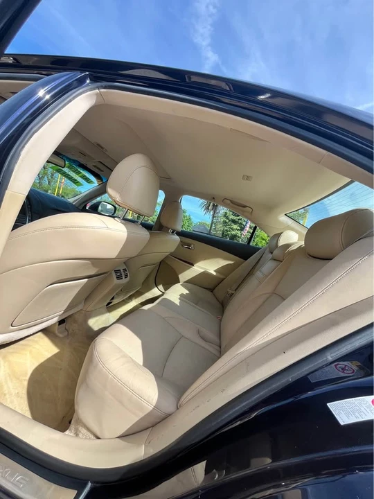 2007 Lexus ES 5th Gen - Image 11 of 13
