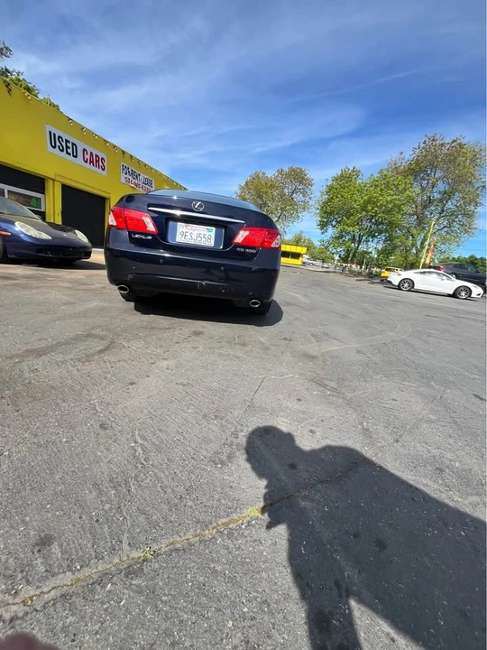 2007 Lexus ES 5th Gen - Image 2 of 13