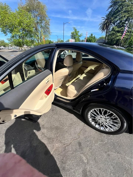 2007 Lexus ES 5th Gen - Image 8 of 13