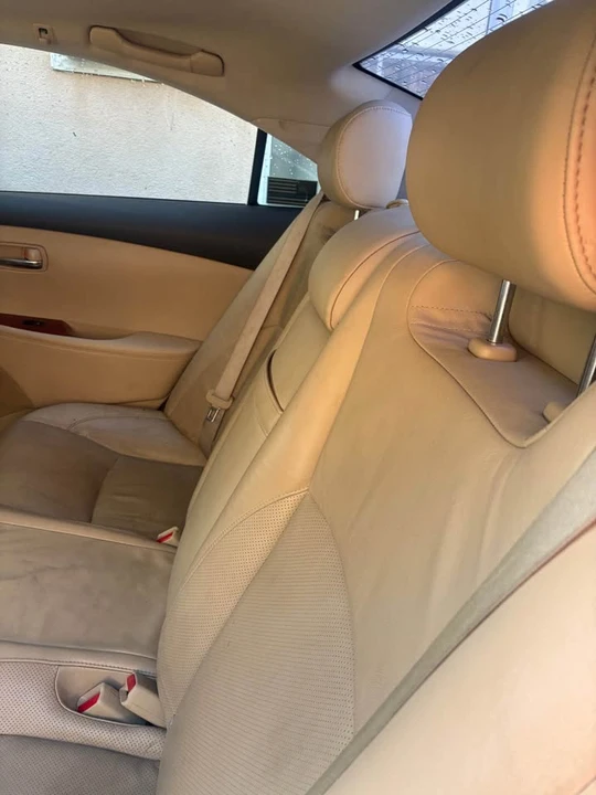 2007 Lexus ES 5th Gen - Image 6 of 8