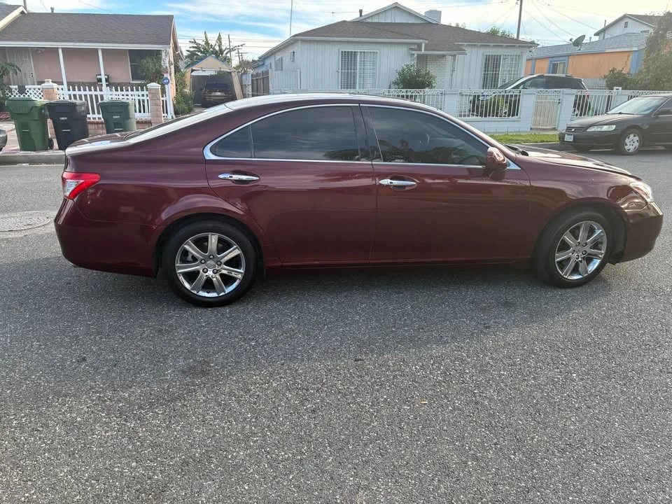 2007 Lexus ES 5th Gen - Image 4 of 7