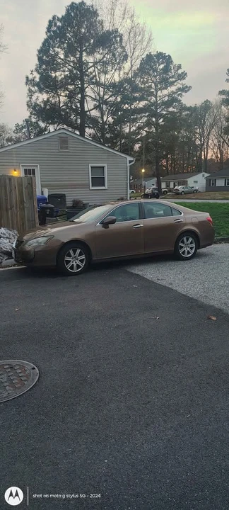 2007 Lexus ES 5th Gen - Image 4 of 4