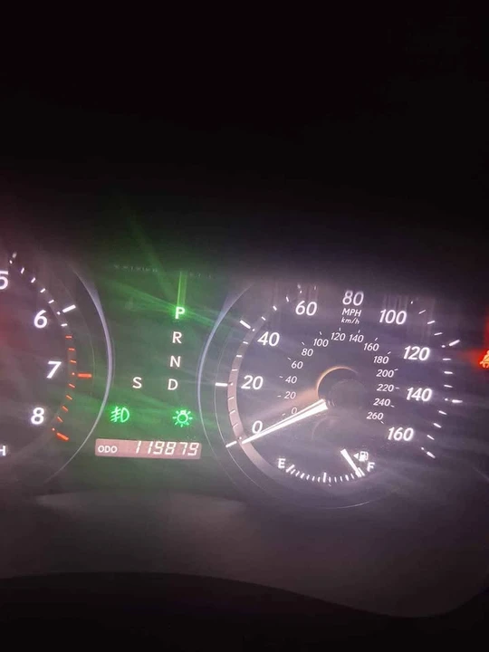 2007 Lexus ES 5th Gen - Image 2 of 20