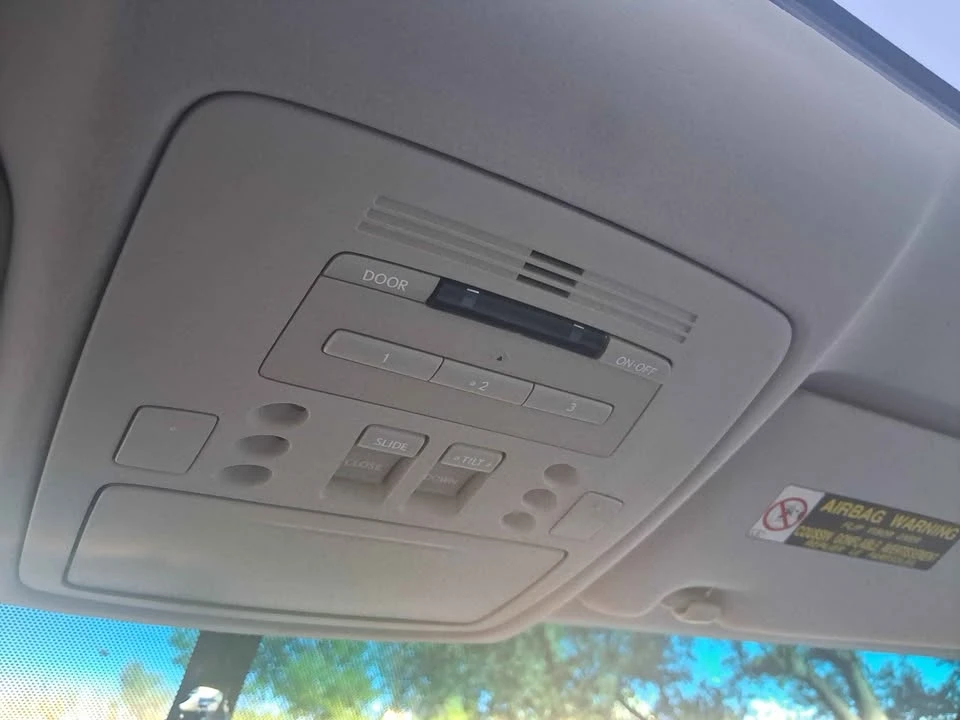 2007 Lexus ES 5th Gen - Image 12 of 20