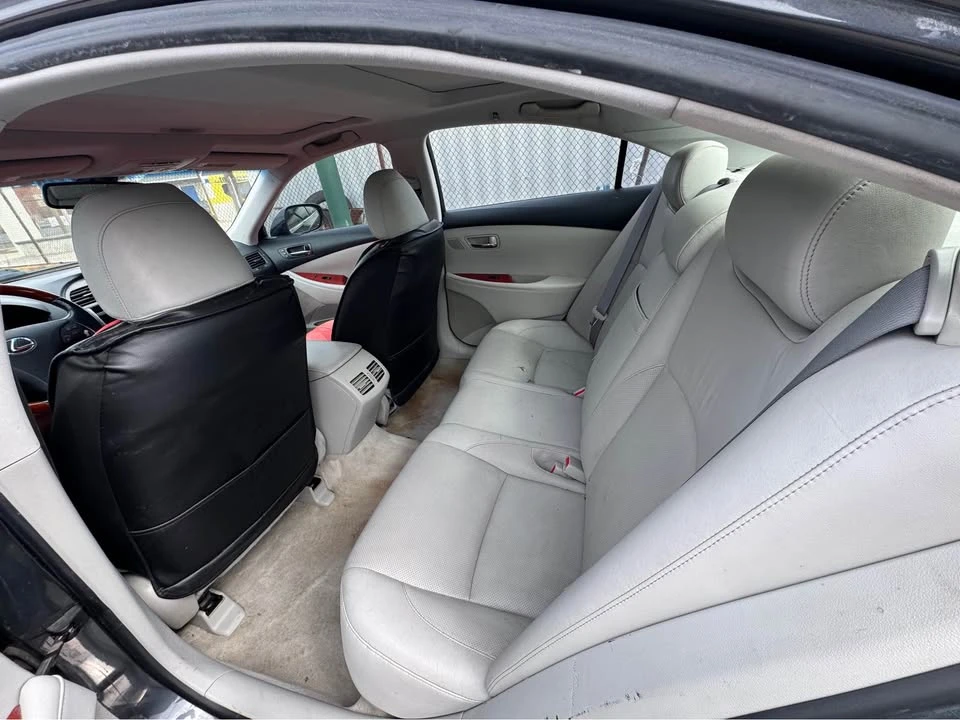 2007 Lexus ES 5th Gen - Image 10 of 14