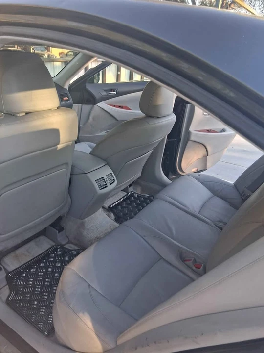 2007 Lexus ES 5th Gen - Image 5 of 20