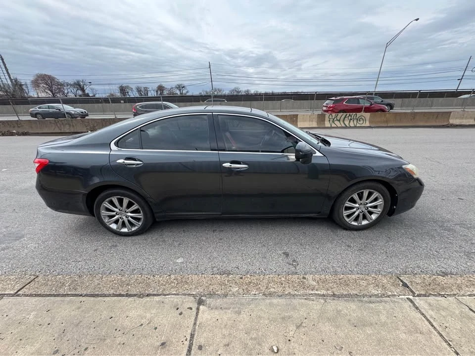 2007 Lexus ES 5th Gen - Image 5 of 14