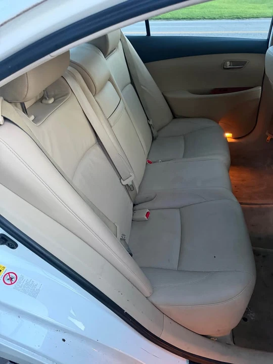 2007 Lexus ES 5th Gen - Image 8 of 20