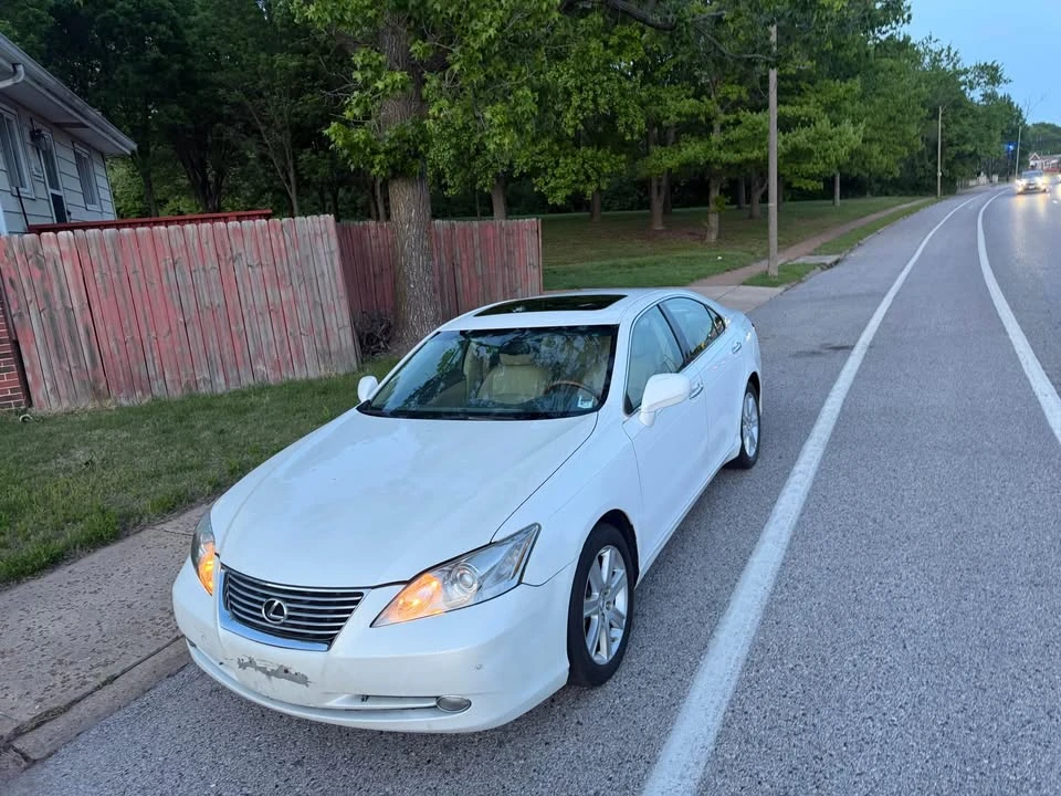 2007 Lexus ES 5th Gen - Image 19 of 20