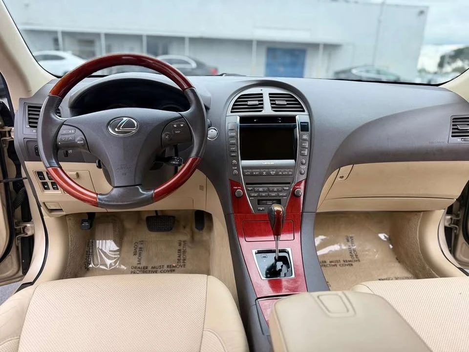 2007 Lexus ES 5th Gen - Image 11 of 18