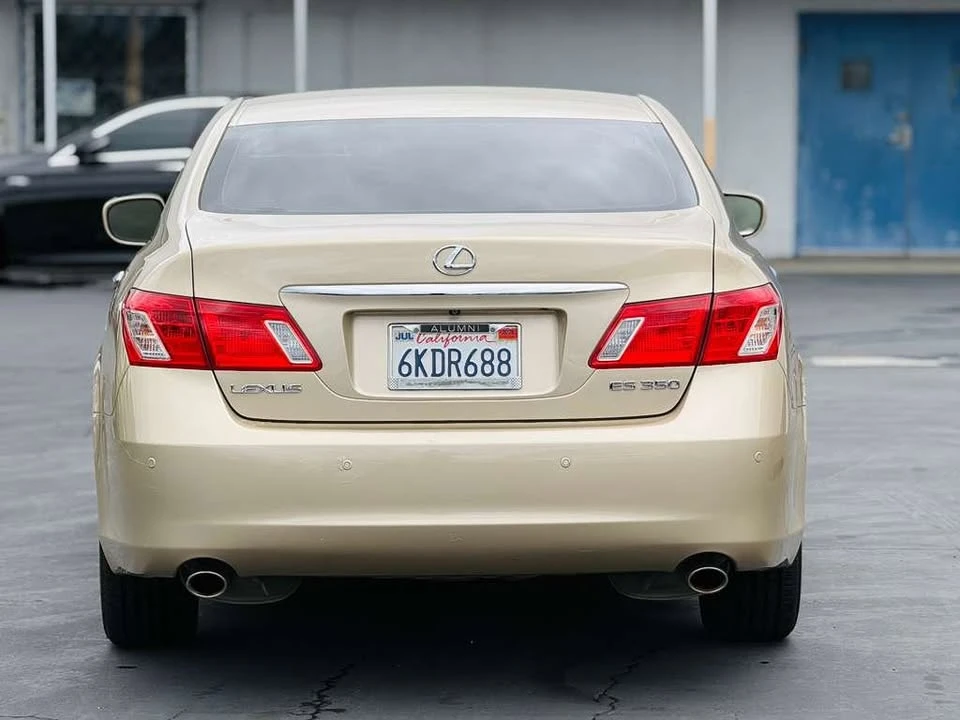 2007 Lexus ES 5th Gen - Image 4 of 18