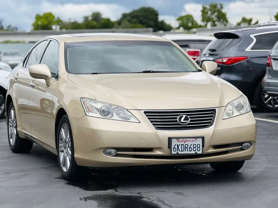 2007 Lexus ES 5th Gen - Image 3 of 18