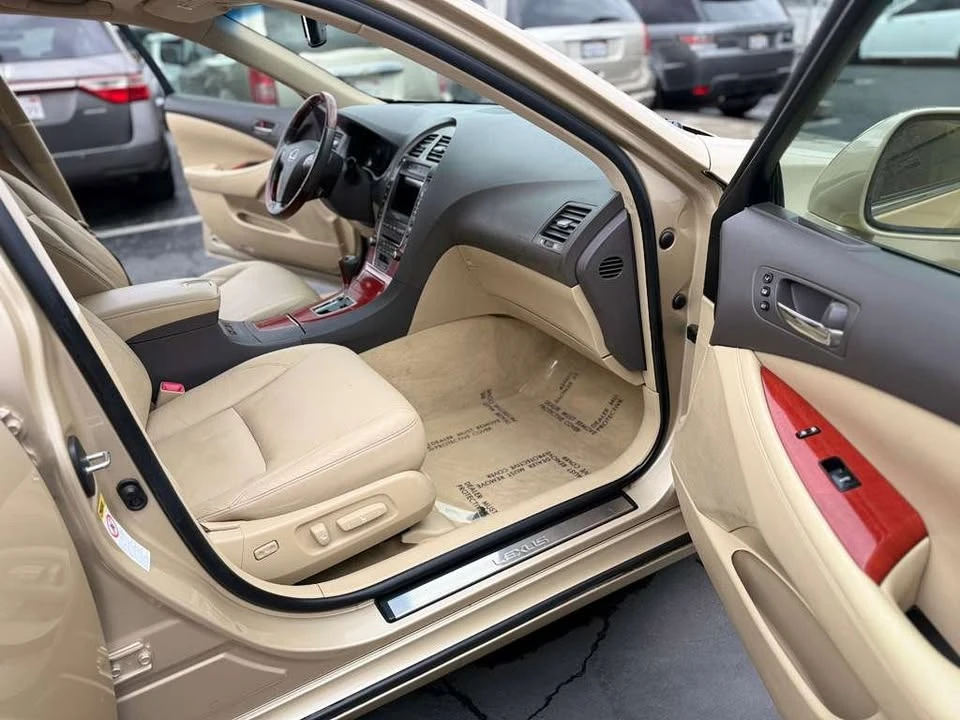 2007 Lexus ES 5th Gen - Image 7 of 18
