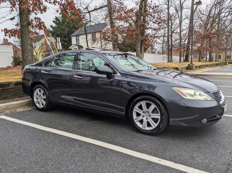 2007 Lexus ES 5th Gen - Image 4 of 21