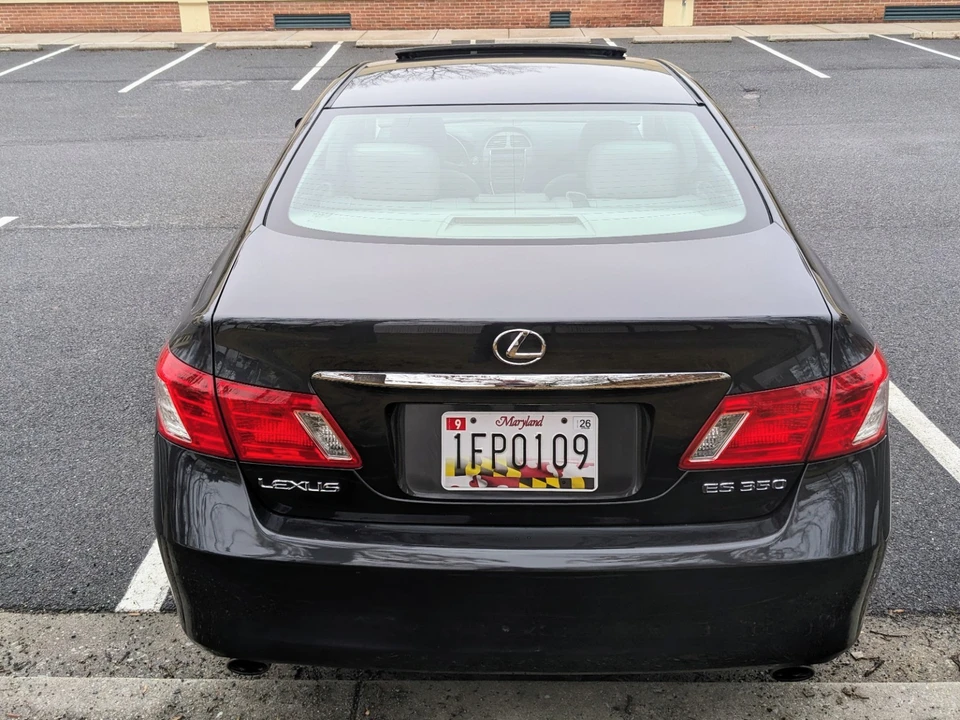 2007 Lexus ES 5th Gen - Image 12 of 21