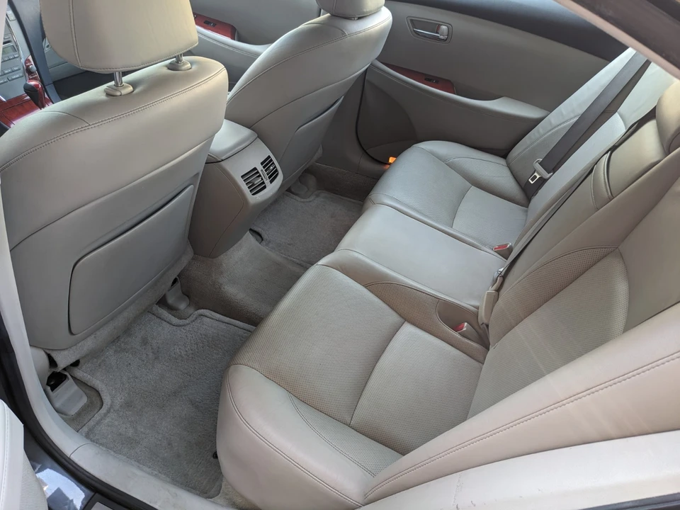 2007 Lexus ES 5th Gen - Image 18 of 21