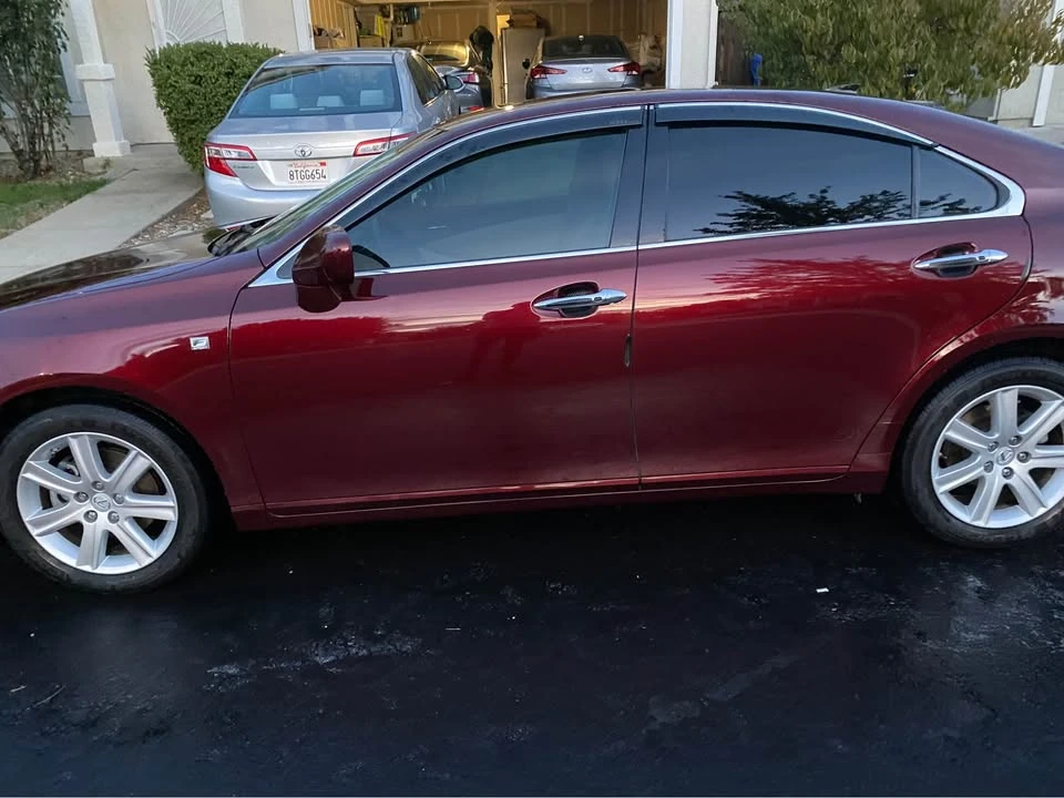 2007 Lexus ES 5th Gen - Image 2 of 12