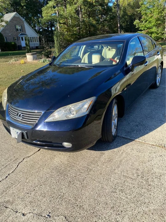 2007 Lexus ES 5th Gen - Image 2 of 5