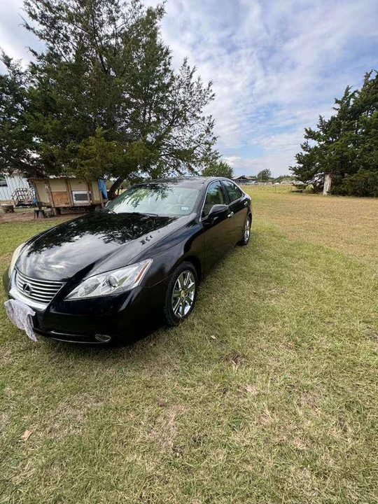 2007 Lexus ES 4th Gen - Image 2 of 14