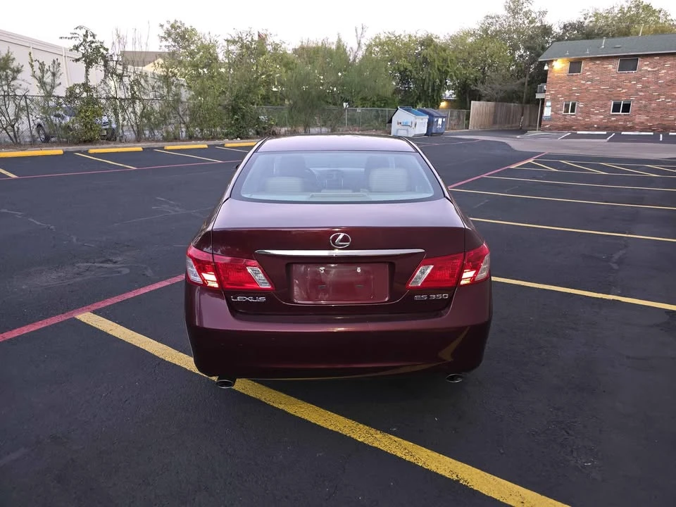 2007 Lexus ES 5th Gen - Image 7 of 15
