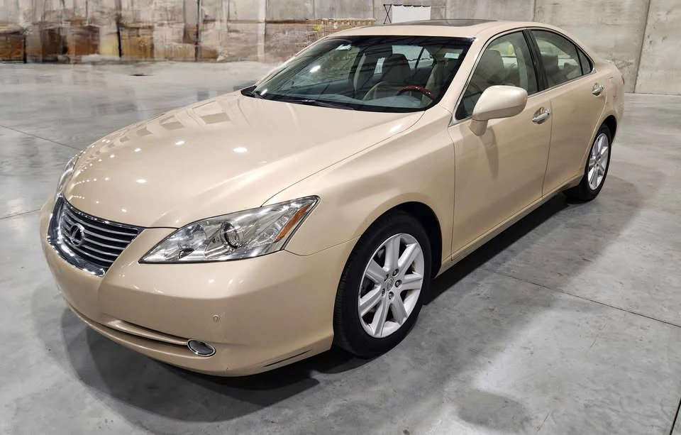 2007 Lexus ES 5th Gen - Image 4 of 18
