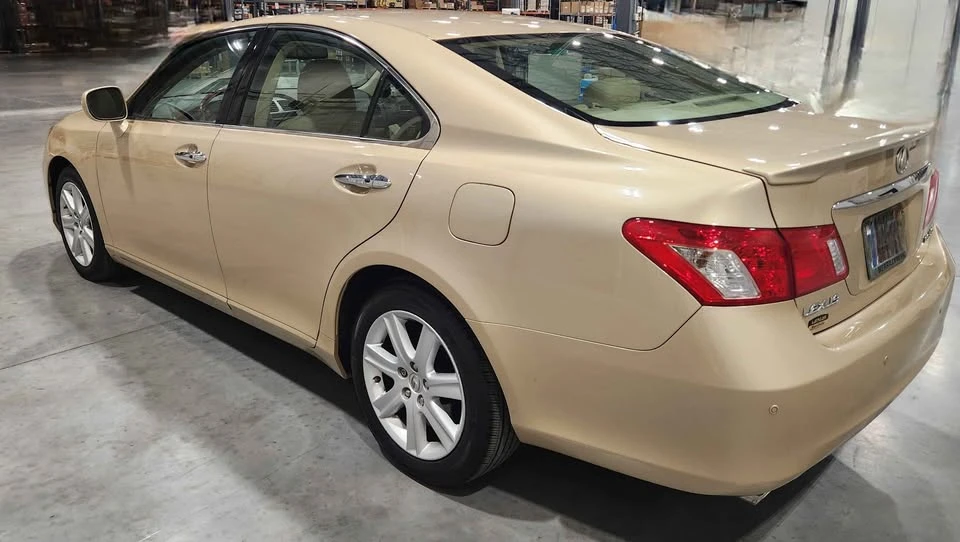 2007 Lexus ES 5th Gen - Image 7 of 18