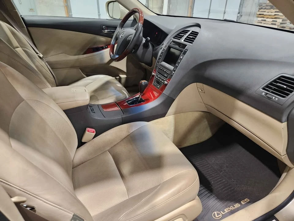 2007 Lexus ES 5th Gen - Image 15 of 18