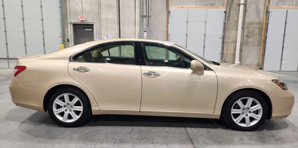 2007 Lexus ES 5th Gen - Image 13 of 18